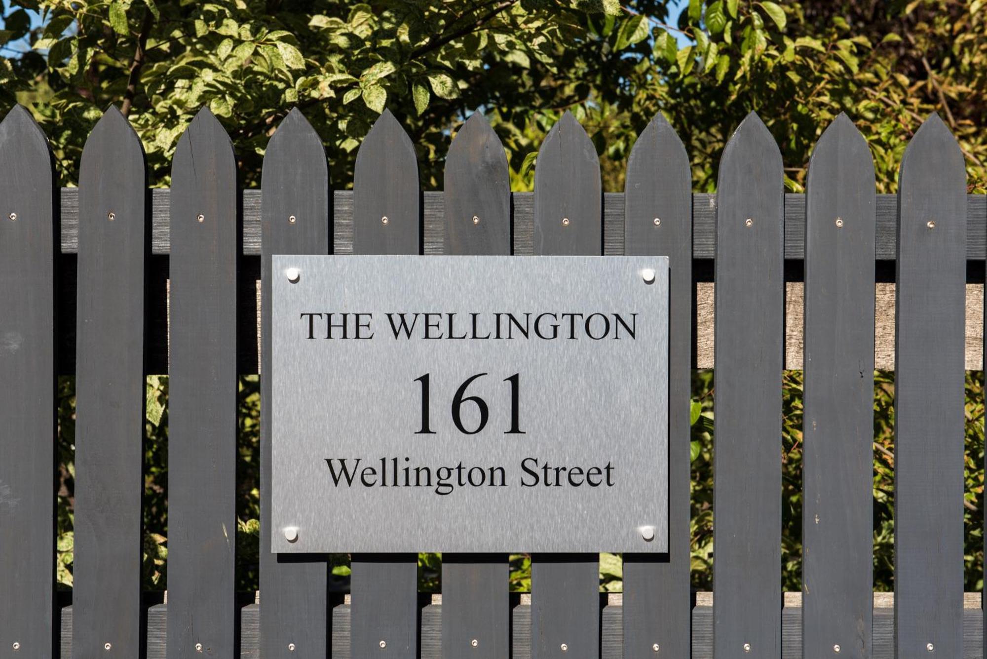 The Wellington Bed And Breakfast Longford Exteriör bild